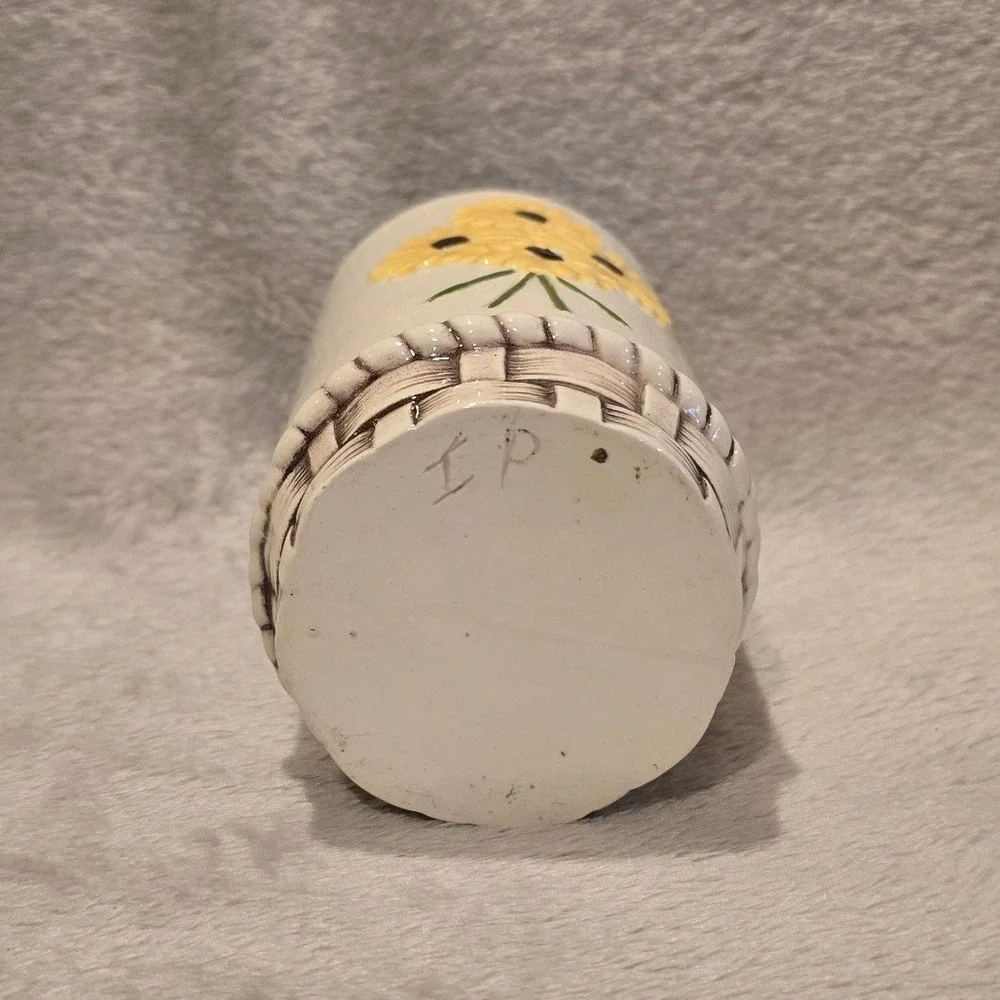 Vintage Ceramic Sunflower Basketweave Vase/Cup White Yellow Hand Painted 5